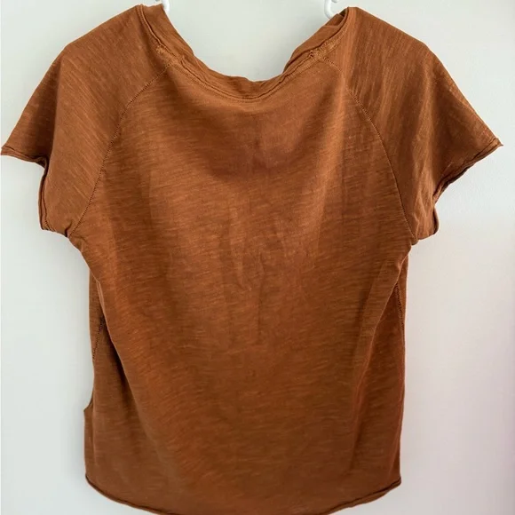 We the Free Brown V-Neck Size Large - Picture 4 of 5